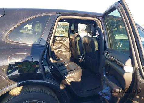 2017 Porsche Cayenne Platinum Edition из США, поврежденный, VIN WP1AA2A21HKA84177